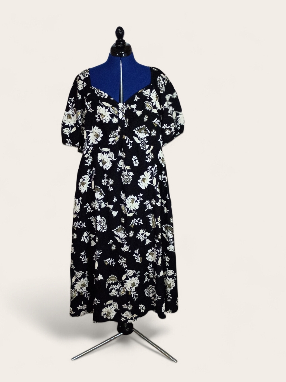 BloomChic Floral Print Midi Dress Size 22/24